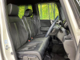 運転席シート廻りは使用感も少なく、良好な状態となっています。丁寧に使われていたことがよくわかりますね。