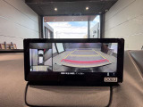 360&deg;カメラ付で駐車も楽々