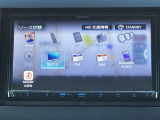 後席シートを倒せば車中泊が出来る程のスペースになります。