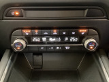 Apple Carplay・Android Auto対応!マツダ コネクト(コマンダーコントロール)でスマートフォンを操作して、通話、音楽を聴いたり、マップで目的地を調べることができます。