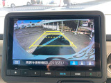 初心者の方や運転が苦手な方でも安心して駐車ができるリアカメラです。