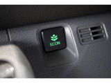 ECONスイッチの効果とあなたの運転で、クルマと力をあわせ「燃費向上=ガソリン代の節約=CO2 削減」のチャレンジをお楽しみください。
