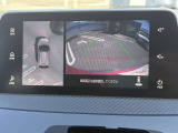 バックカメラ搭載で、駐車や車庫入れもスムーズに行えます。