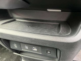 USBソケットはAとC、置くだけ充電トレイもありますよ!
