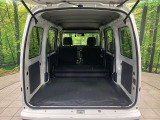 後席を格納すると、これだけの広さが!シーンに合わせたシートアレンジで、大きな荷物も積むことが出来ます♪