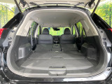 【パワーバックドア】スマートキーや運転席のボタンを押すだけでリアゲートが自動で開閉します!荷物を持っている時や、高い位置にあるバックドアを閉める際に便利な機能です♪