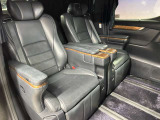 車内もキレイで嫌な臭いもありません☆車内の臭い、汚れが気になる方は内装のスチームクリーナーも施工可能です♪