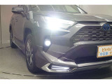 話題のLEDヘッドランプが採用されております! 省電力で長寿命、しかもとても明るく熱くなりにくい性質を持ったライトになります。虫も寄ってきにくい性質も持っております。