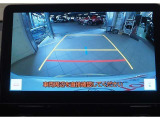 サポカーSとは、自動ブレーキに加えて、高齢者に多いと言われている踏み間違い事故防止をサポートする機能です。詳しくは販売店スタッフまでおたずねください。
