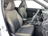 高いホールド性で運転姿勢が安定します。長距離ドライブでも疲れにくいのが魅力です。快適なドライビングライフをお送りください♪