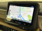 ホンダ純正ナビ付き!独自のインターナビ搭載により、リアルタイムの交通渋滞情報だけでなく、お出掛け先の天気や様々な情報も取得できドライブをよりお愉しみ頂けます!♪