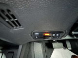 【ETC】有料道路を利用する際に料金所で停止することなく通過できるETC車載器が装備されております。セットアップを行うことでご利用可能となります。