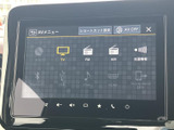 AVメニューにテレビやラジオ、ディスクなどの選択項目が表示され、使いたい音源を画面から確認できます。複数のメディアをまとめて選べるため、日常の移動に合わせて活用できます。
