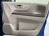 豊富に在庫を取り揃えています。 軽自動車からミニバン、セダン、SUV、話題のハイブリッド車などなど続々入荷中です!