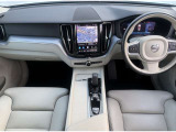 XC60  B5 AWD モメンタム 4WD