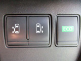 両側電動オートスライドドア付き!!運転席のスイッチでも開閉可能です♪重い荷物を持っている時や、雨の日に重宝します。小さいお子様がいても巻き込み防止機能や手動のみに切替も出来ますので安心です。
