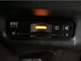 【ETC車載器】もはや必須アイテムのETCを搭載!高速道路のご利用時にとても便利!わずらわしい料金所での現金支払いが不要となりスムーズに通過できます♪