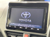【純正9型ナビ】人気の純正ナビを装備。オーディオ機能も充実しており、Bluetooth接続すればお持ちのスマホやMP3プレイヤーの音楽を再生可能!毎日の運転がさらに楽しくなります!!