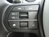ステアリングスイッチ   運転中でもハンドルから手を離さずにオーディオ等の操作ができます