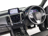 使いやすさや安全性を追求したステアリング周り!高級車ゆえにスイッチ類が多いのも特徴ですね!考え尽くされた配置ですぐに使いこなす事が出来ますのでご安心下さい!是非、体感してみて下さい!!