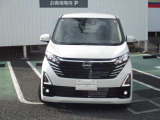 快適装備のオートエアコン装備しております。自動設定してくれますのでドライブも快適です♪