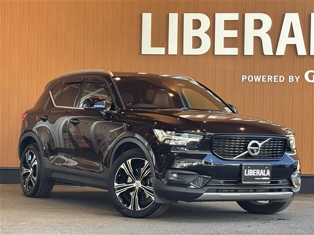XC40 T4 AWD インスクリプション 4WD 4WD 本革シート