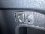 広々としたラゲージスペースを備えています。大きなものや長さのある荷物もしっかりと積み込めます。たくさん荷物を積めるので旅行にも便利です!!