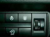 運転支援システムのスイッチになります。