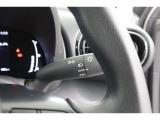 <AUTOライト>周囲の明るさをセンサーでキャッチして、ヘッドライトを自動的に点けてくれる賢い機能です!