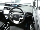 視界も広々で見晴らしの良い運転しやすいコックピットです。