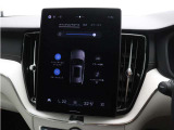 クイックコントロールビューでは、ヘッドレストの格納など車両の一部の機能に素早く簡単にアクセスできます。
