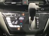 【メーター】メーター内のカラーディスプレイには運転をサポートするさまざまな情報を表示!