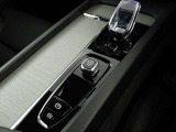 V60エンブレム