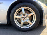 気になるお車がありましたら右の電話番号から直接お店にお問い合わせください。支払方法から車両情報、状態までなんでもご説明させて頂きます。スタッフ一同ご連絡お待ちしております。