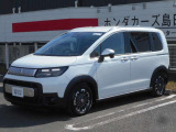 当社新車店舗にて展示・試乗使用の車です☆距離少なく状態良好です!