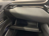 小物や保証書・取扱説明書など収納