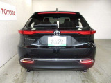 バックカメラが付いているので後方確認が非常にしやすいです。今や運転初心者も熟練者も必須装備!