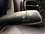 ライトスイッチです。「AUTO」にすると外の明るさに応じてスモールライト・ヘッドライトが自動でON・OFFします。夕暮れ時や屋内駐車場、トンネルなどに便利です。