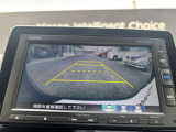 バックモニター付きで見えにくい後方も映像で確認できるので駐車が苦手な方でもスムーズに車庫入れができます。