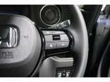Hondaセンシングの機能のひとつ、アダプティブクルーズコントロール付!アクセルから足を離しても設定したスピードと前車との車間を保ち走行してくれます!車線維持もアシスト☆高速道路で疲労軽減ですね☆