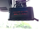 弊社では機器が付いていても「ドラレコ無し」販売としていますので、動作保証はございません。また、ドラレコのご利用には別途SDカードが必要です。