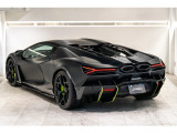 Nero Nemesis Contrast Color Trim Altanero Shiny Black (21/22 forged)Livery with stripe on rear diffuser in Verde Scandal/ ShockVerde Chiaro CCB Brake CalipersStyle package High Gloss Black
