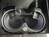 シャーシは、エンジンよりも早く。」このことは、メルセデスが単なるエンジンのパワーだけを追い求めていない証拠です。シャーシの性能がお車の根幹なのです。