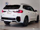 【BMWの伝統-2】時代を超える美しさ。磨き抜かれたエアロダイナミクスが瞳を奪う。一目で伝わるスポーティーなプロポーションは、BMWの走行性能を生み出すのに欠かせない要因の一つです。