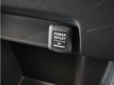 ◆アクセサリーソケット◆ドラレコの電源やスマートフォンの充電等に使用できる便利な電源ソケット!使いやすい場所に装備されています。