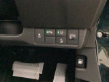 当店の在庫車両は、お客様に安心いただき気持ちよくお乗りいただけるように、自社の商品化工場でボディ洗浄・磨き・車内清掃・除菌・消毒を実施済みです。