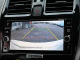 バックビューモニター装備で、運転席からクルマ後方の状況が確認できます。