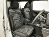 【運転席・助手席】内装ルームクリーニング済みです。しっかり綺麗にしていますので、是非、お確かめください。車に自信があるからこそ、是非一度ご来店頂き内外装も見てもらえると幸いです。