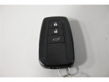 スマートキー!両手に荷物を抱えているときでも、ドアの施錠・解錠が楽々です♪