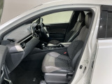 豊富に在庫を取り揃えています。 軽自動車からミニバン、セダン、SUV、話題のハイブリッド車などなど続々入荷中です!